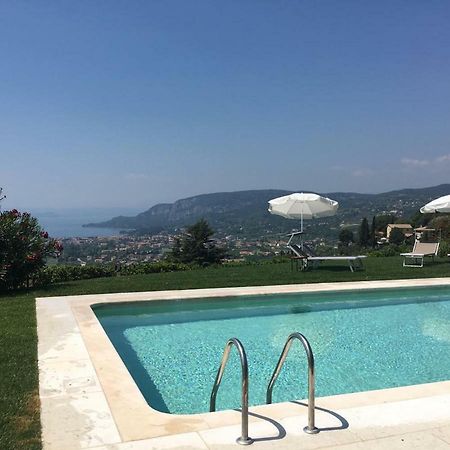 Отель Bellavista Relax - Adults Only Костермано Экстерьер фото