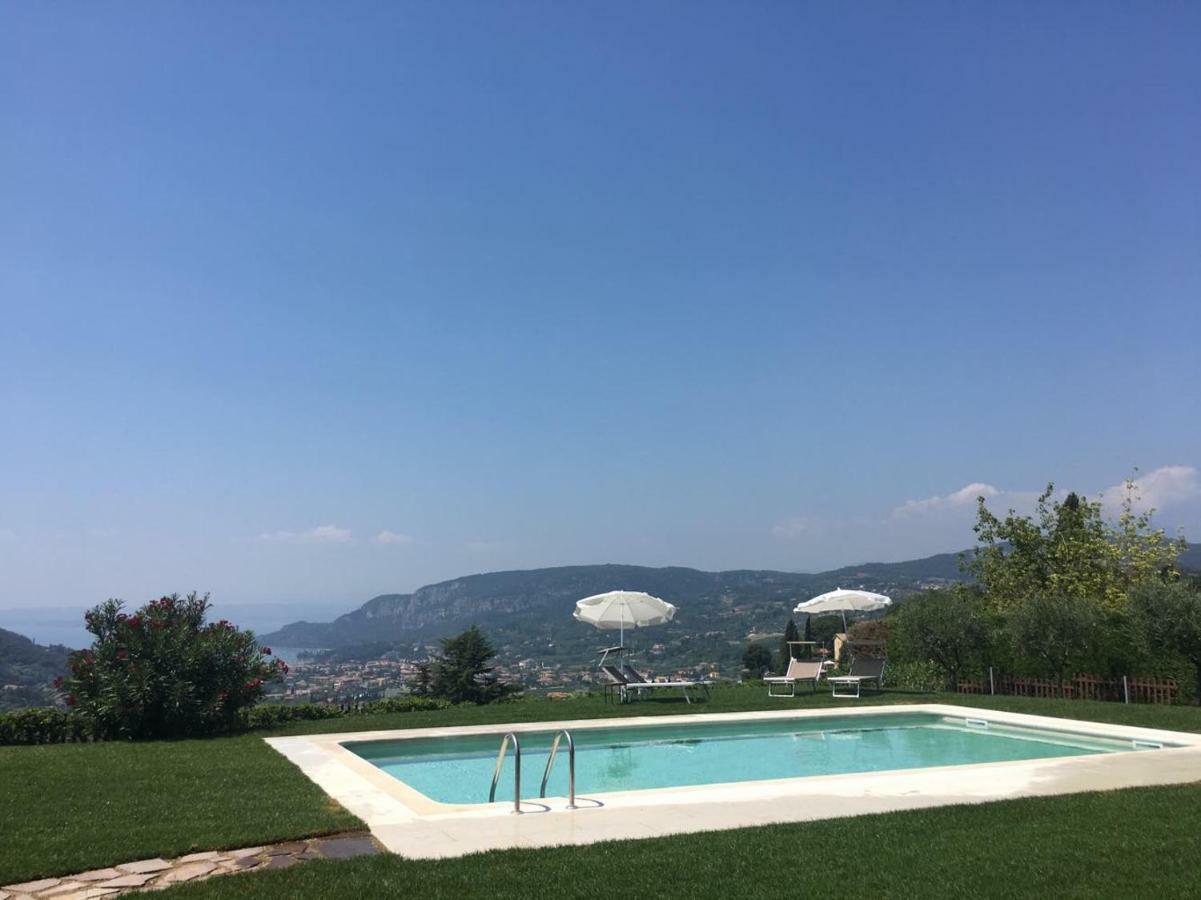 Отель Bellavista Relax - Adults Only Костермано Экстерьер фото
